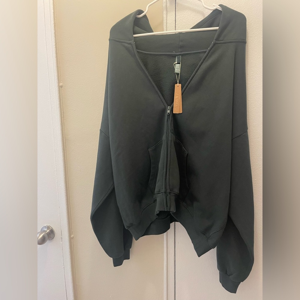 NWT SKIMS Cotton Fleece Zip Up Hoodie in Spruce; Size 3X